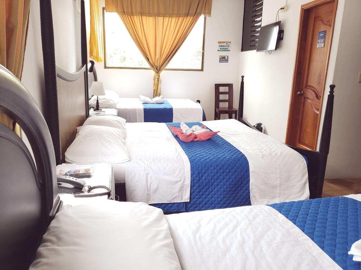 Hostal Cormorant Flightless Puerto Ayora (Galapagos Islands) Exteriör bild